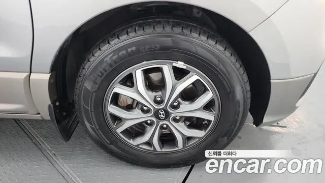 Hyundai The New Grand Starex id 2362388 из Кореи 15