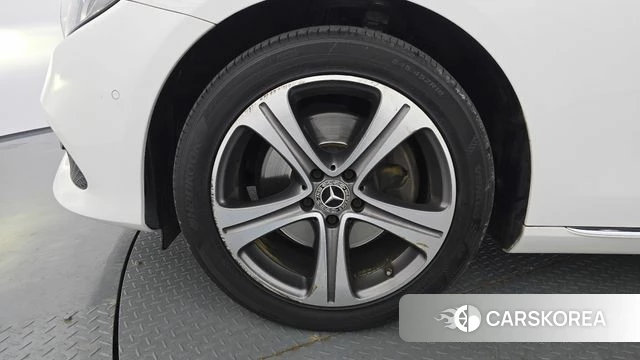 Mercedes-Benz E-Class W213 id 4727939 из Кореи 27