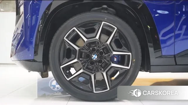 BMW XM (G09) 2024 Синий из Кореи, фото 6