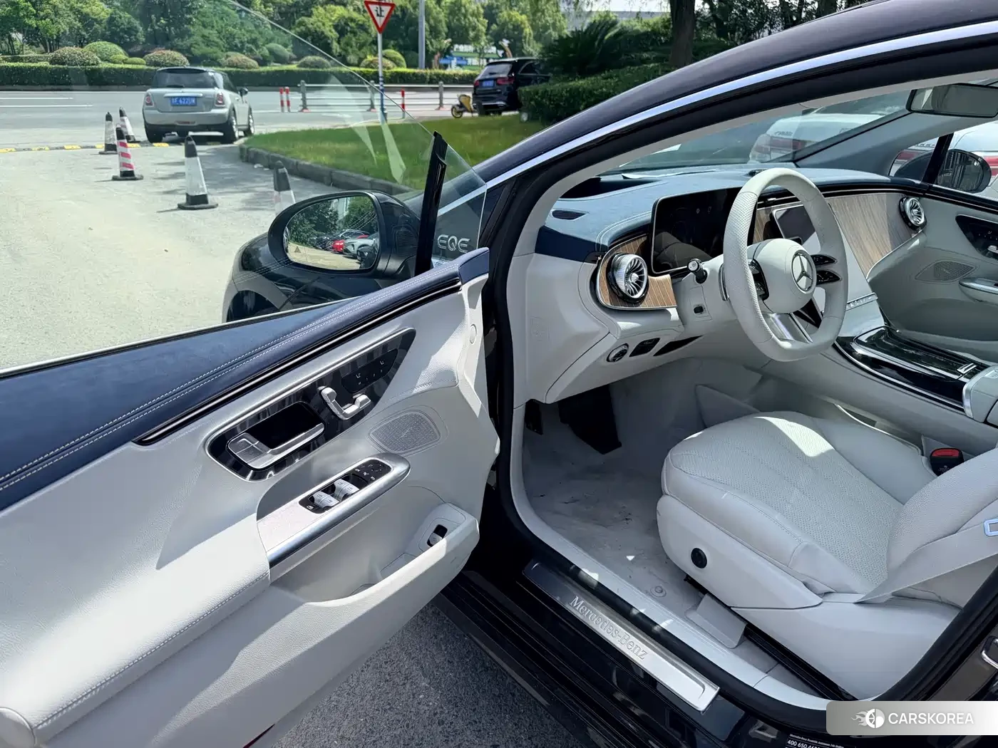 Mercedes-Benz EQE id 4553797 из Китая 9