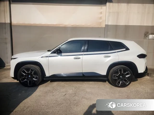 BMW XM (G09) 2023 Белый из Кореи, фото 5