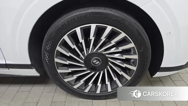 Hyundai Grandeur Hybrid (GN7) id 3333476 из Кореи 15