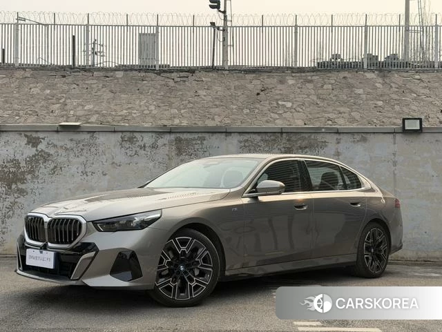 BMW 5 series id 4257192 из Китая 15