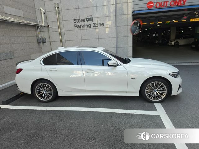 BMW 3 Series (G20) id 4890380 из Кореи 13