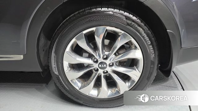Kia The New Sorento id 4737687 из Кореи 26