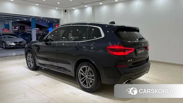 BMW X3 2021 Черный из Китая, фото 5
