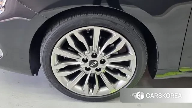 Kia K7 Premier id 3428616 из Кореи 13