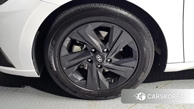 Hyundai Avante Hybrid (CN7) id 3311708 из Кореи 15