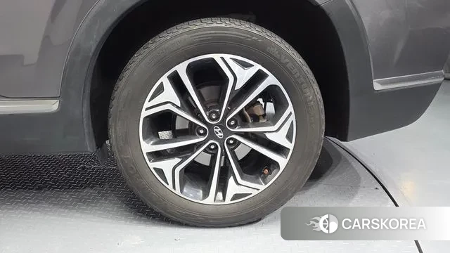 Hyundai Santa Fe TM id 3761320 из Кореи 15