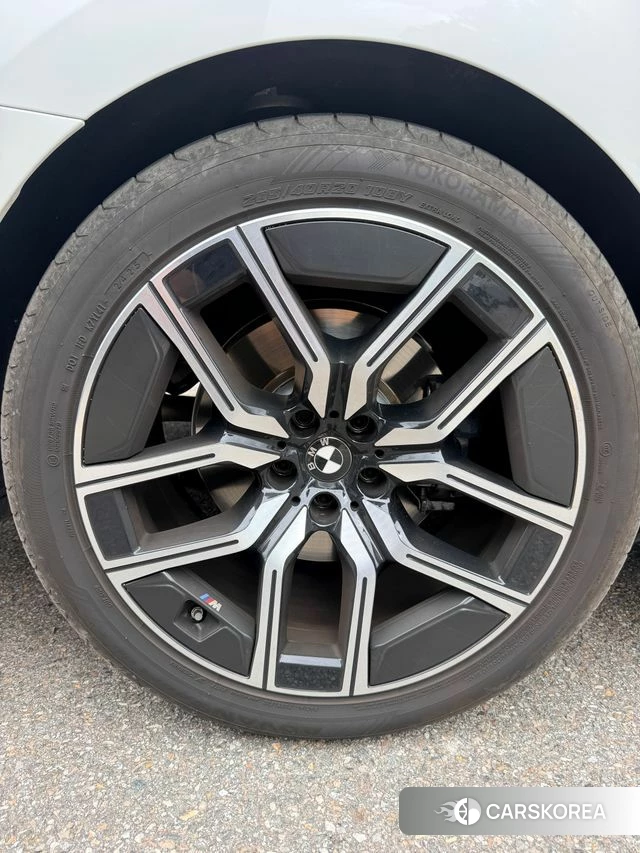 BMW 7 Series (G70) 2026 Белый из Кореи, фото 5