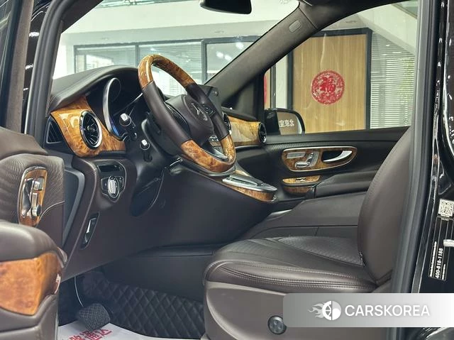 Mercedes-Benz V-class id 4275473 из Китая 11