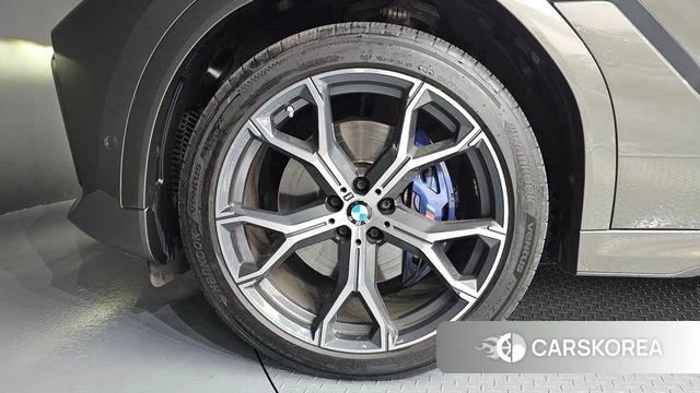 BMW X6 (G06) id 4636502 из Кореи 25