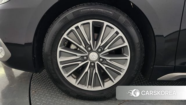Hyundai Grandeur IG Hybrid id 4557732 из Кореи 32
