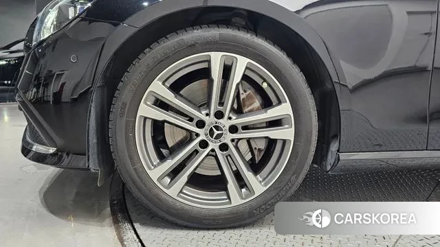 Mercedes-Benz E-Class W213 id 2999088 из Кореи 15