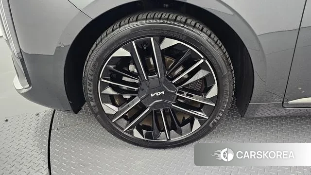 Kia The New K8 Hybrid id 3299626 из Кореи 15