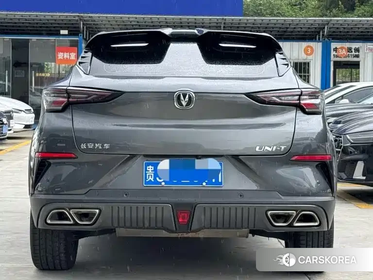 Chang'an UNI-T 2022 Silver/gray из Китая, фото 5