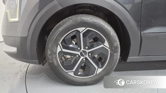 Kia Di Ol Nu Niro id 3630201 из Кореи 15