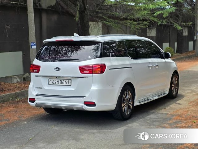 Kia All New Carnival id 4417147 из Кореи 15