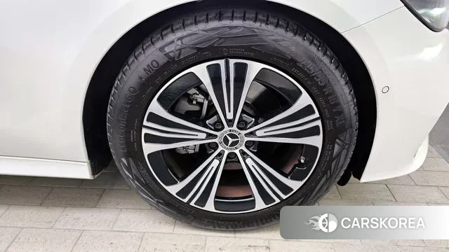 Mercedes-Benz E-Class W214 id 3596257 из Кореи 15