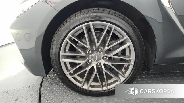 Genesis G70 id 3795797 из Кореи 15