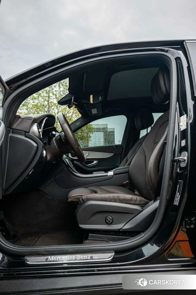 Mercedes-Benz GLC 2021 Черный из Китая, фото 5