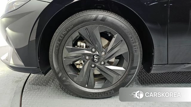 Hyundai Avante (CN7) id 3838757 из Кореи 15