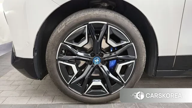 BMW iX id 3770950 из Кореи 15