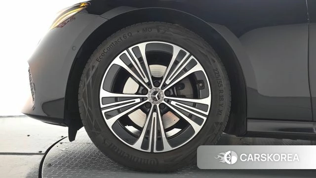 Mercedes-Benz E-Class W214 id 4853801 из Кореи 32
