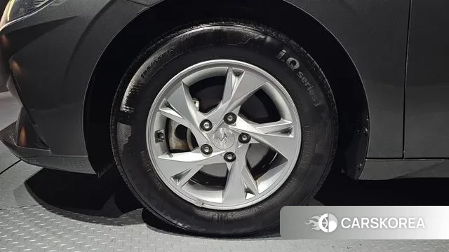 Hyundai Avante (CN7) id 3551326 из Кореи 15