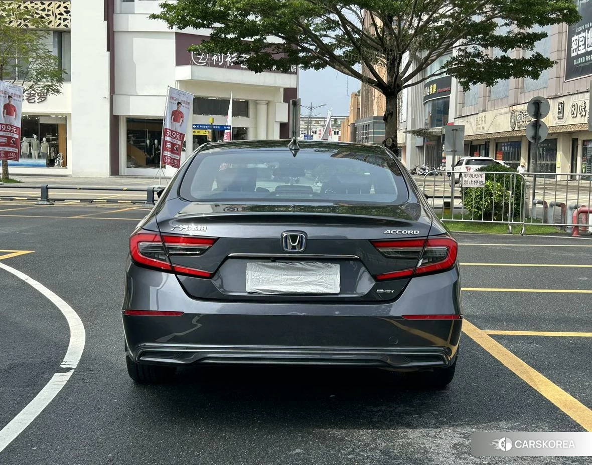 Honda Accord id 4454760 из Китая 16