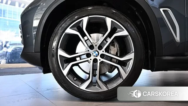 BMW X5 (G05) id 3630241 из Кореи 15