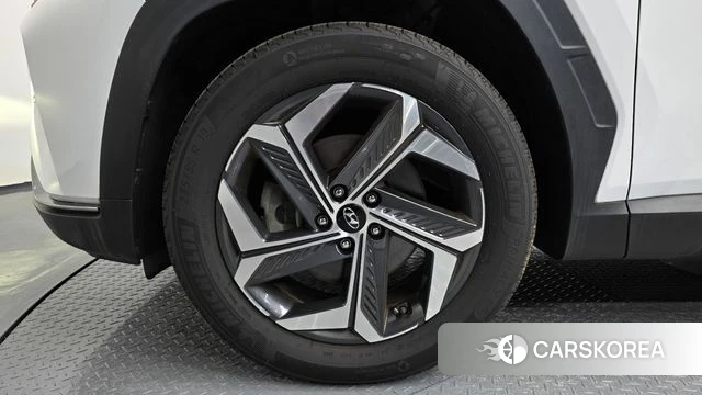 Hyundai Tucson (NX4) id 4580781 из Кореи 15