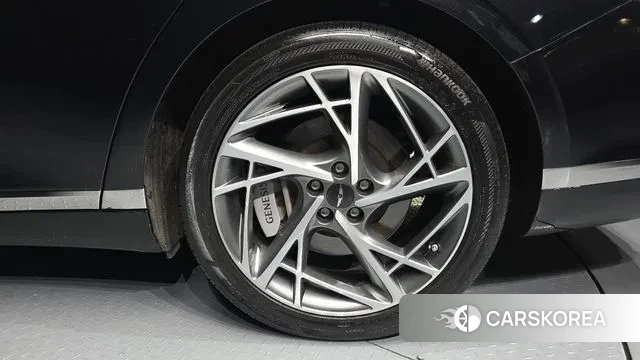 Genesis G90 (RS4) id 3758947 из Кореи 15