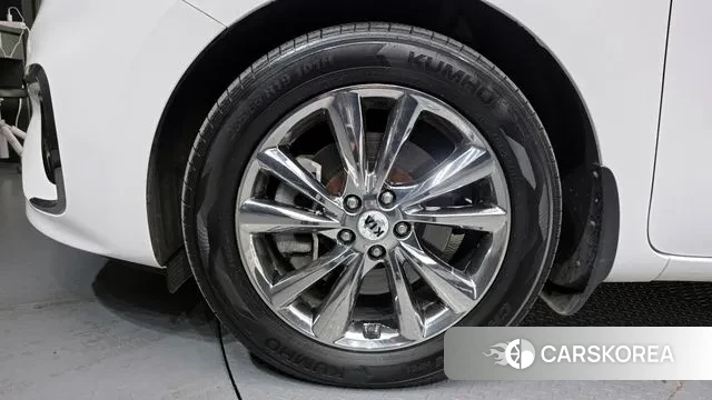 Kia The New Carnival id 3499570 из Кореи 15