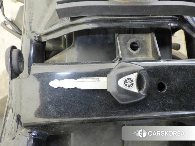 Yamaha XJR 1300 id 3945788 из Японии 21