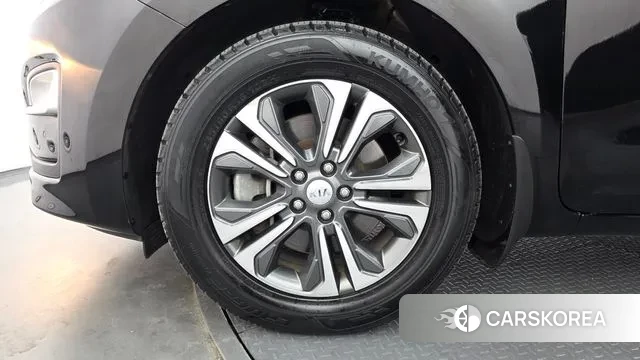 Kia The New Carnival id 3779096 из Кореи 15