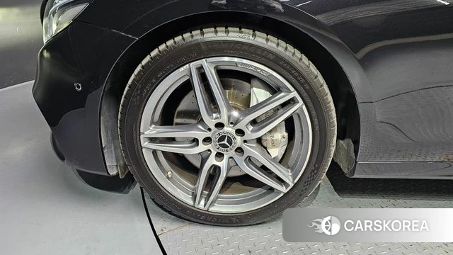 Mercedes-Benz E-Class W213 id 3879816 из Кореи 15