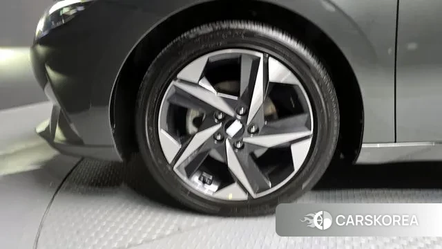 Hyundai Avante (CN7) id 3615126 из Кореи 15