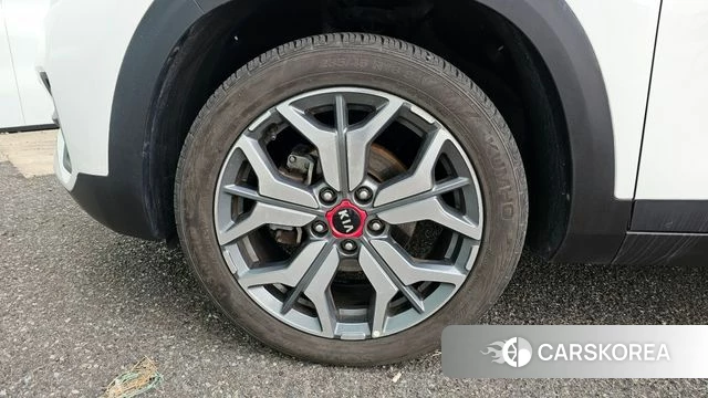 Kia Seltos id 3873045 из Кореи 15