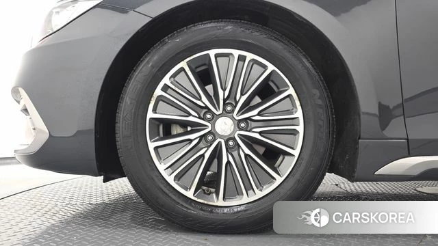 Hyundai Grandeur IG Hybrid id 4647895 из Кореи 15