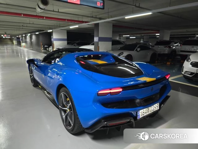 Ferrari 296 GTS id 4016857 из Кореи 14