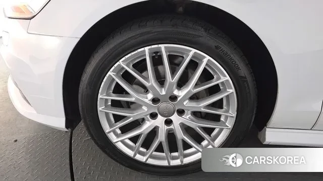 Audi New A6 id 3742710 из Кореи 16