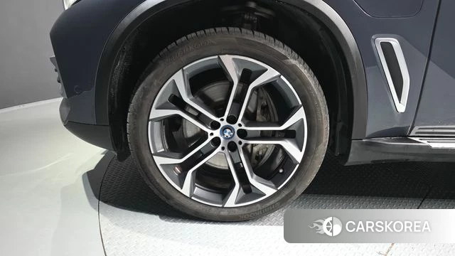 BMW X5 (G05) id 4566828 из Кореи 29
