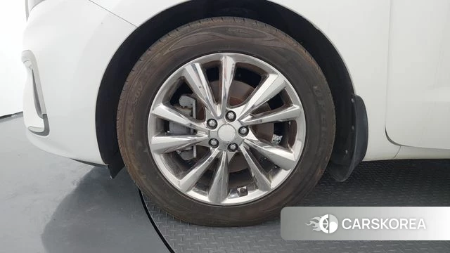 Kia The New Carnival id 4637901 из Кореи 15