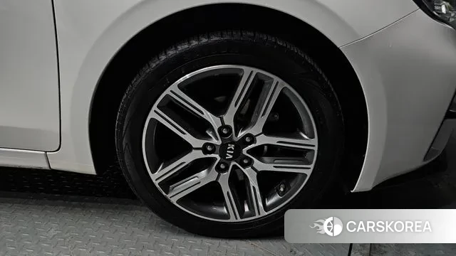 Kia Come New K3 id 3617234 из Кореи 15