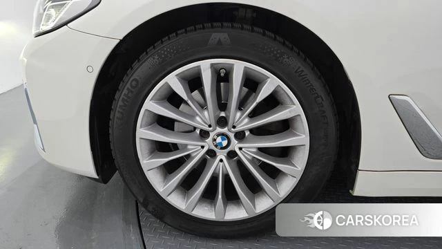 BMW 5 Series (G30) id 4501139 из Кореи 15