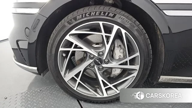 Genesis G90 (RS4) id 3432456 из Кореи 15