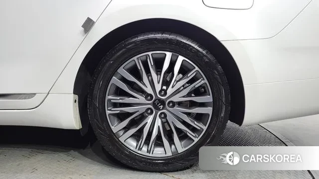 Kia K7 Premier Hybrid id 3060173 из Кореи 15