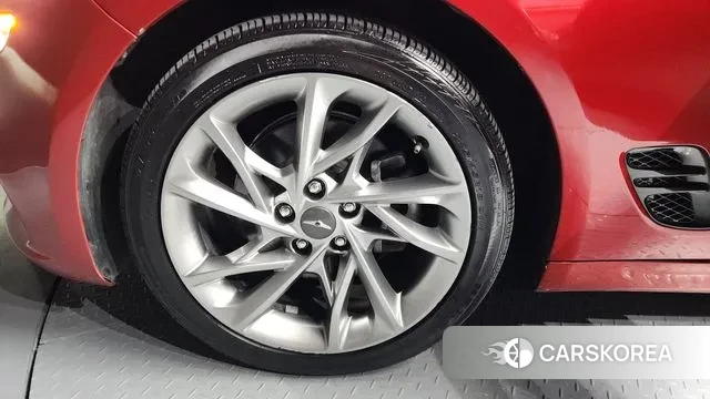 Genesis The New G70 id 3529468 из Кореи 15