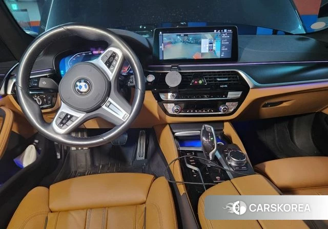 BMW 5 Series (G30) id 3982042 из Кореи 7